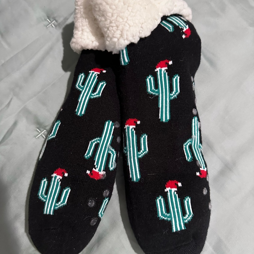 Black Cactus Print Slipper Socks